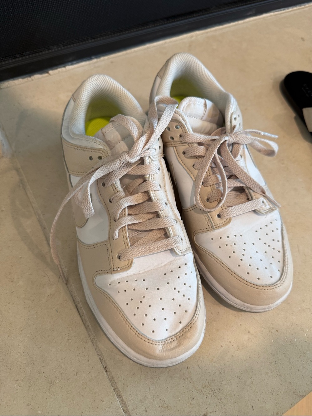Nike Women’s Low-Top Sneakers in White and Beige with Neon Yellow Insole